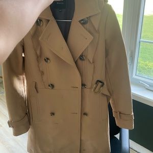 Ladies trench coat